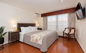 MR Hotel Providencia (ex Hotel Neruda)
